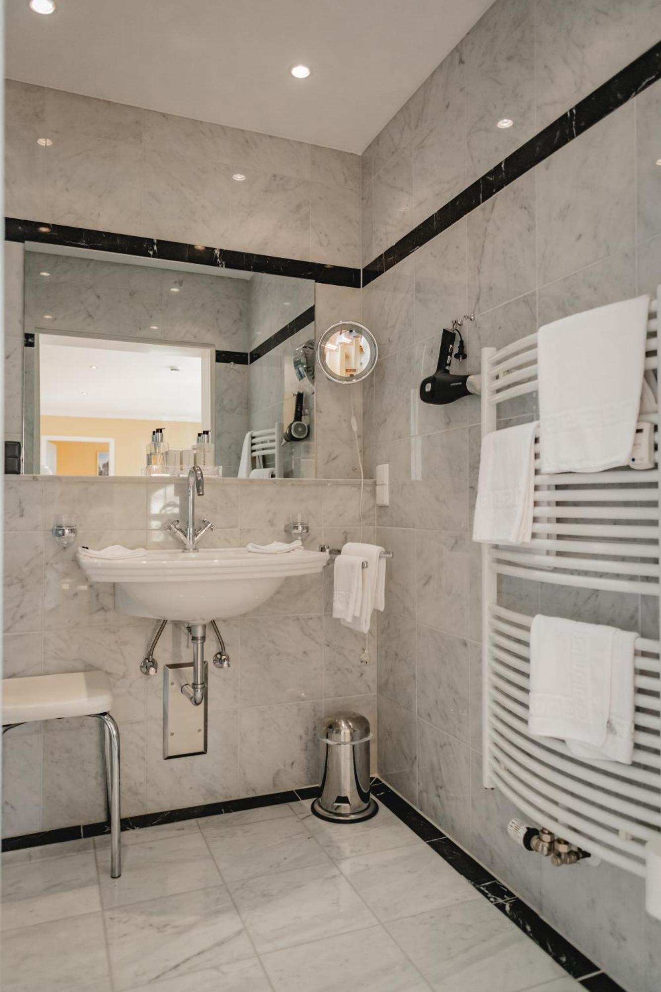 Hotel Stadtresidenz Hildesheim Eksteriør bilde